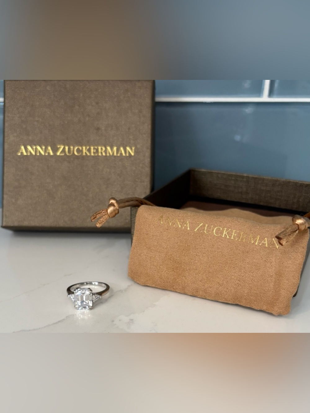 ANNA ZUCKERMAN SIZE 7 HAUTE MAMA 3 STONE RING White Diamond Crystalline NEW NIB